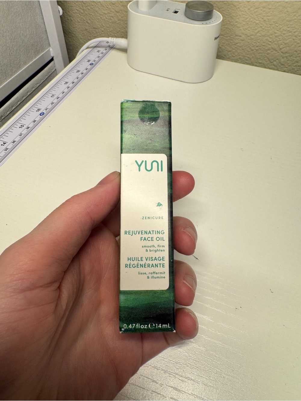Zenicure Rejuvenating Face Oil — Green